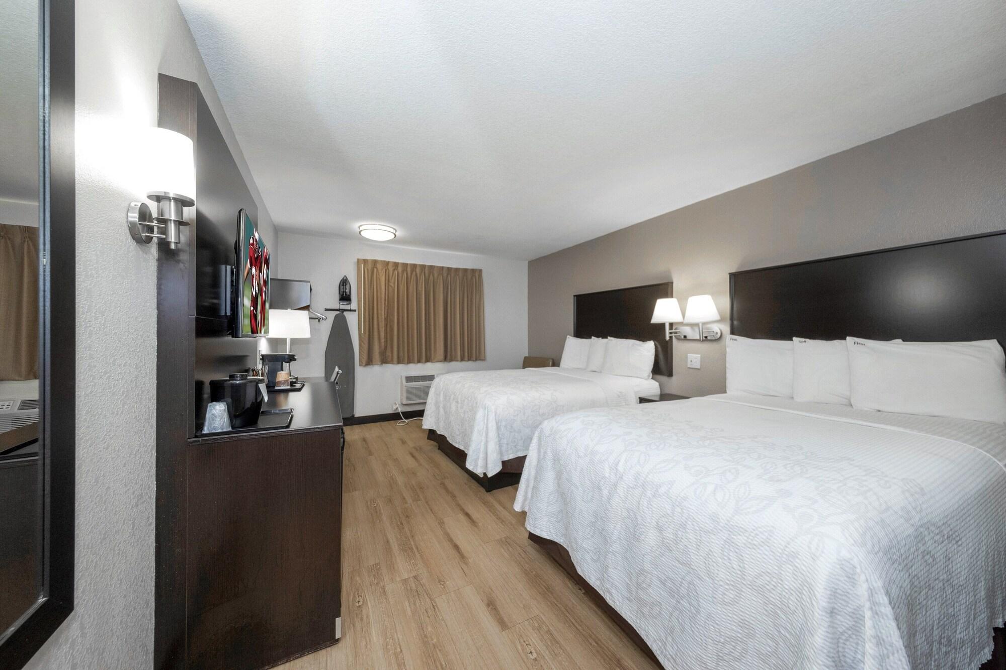Red Roof Inn Plus+ Huntsville Exterior photo
