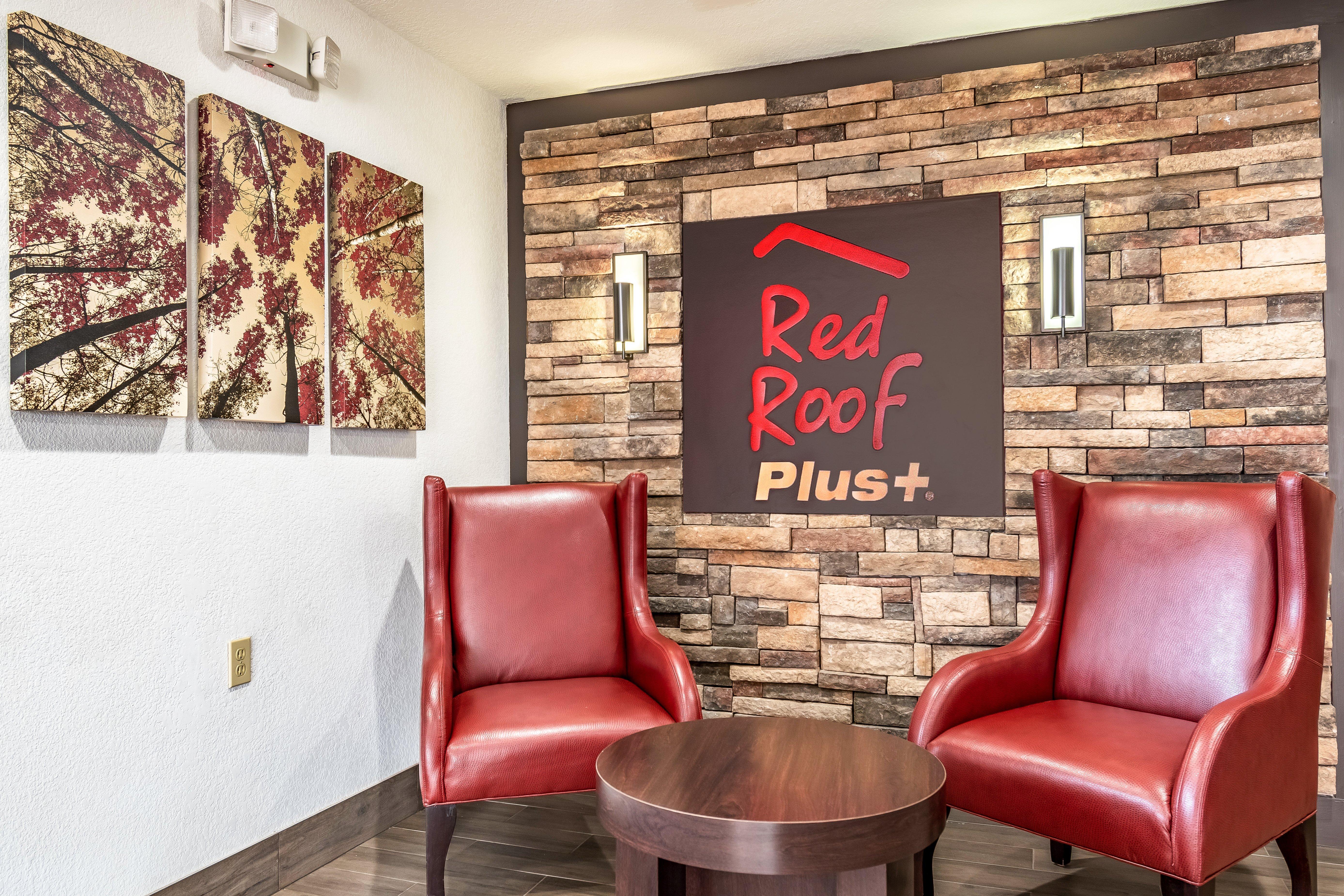Red Roof Inn Plus+ Huntsville Exterior photo